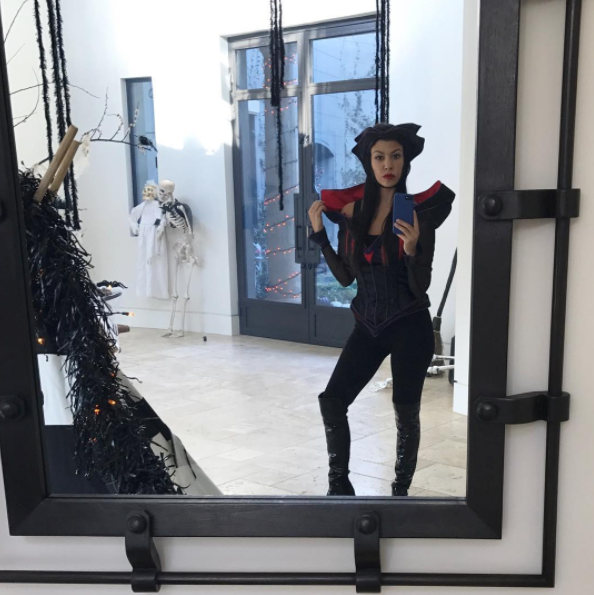Kourtney kardashian halloween 1