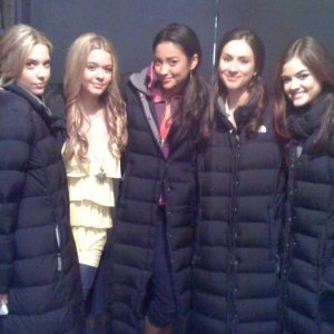Pretty little liars jan 18 2010