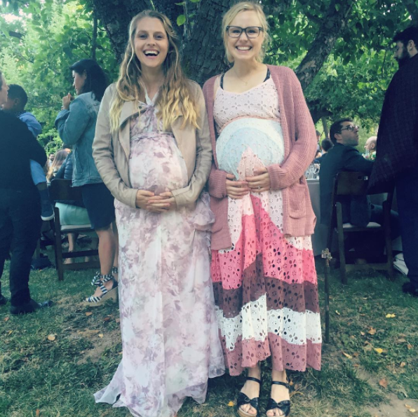 Alison Pill Flaunts Her Giant Baby Bump With a Mirror Selfie on Instagram! - Life & Style