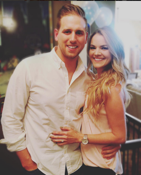 Bachelor nikki ferrell engaged