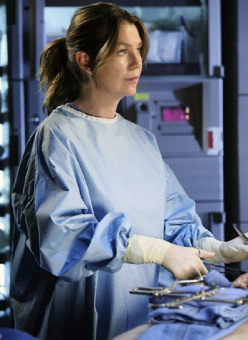 Ellen pompeo baby bump 1