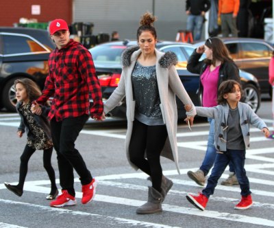 jennifer lopez, casper smart kids splash jennifer lopez, casper smart kids splash