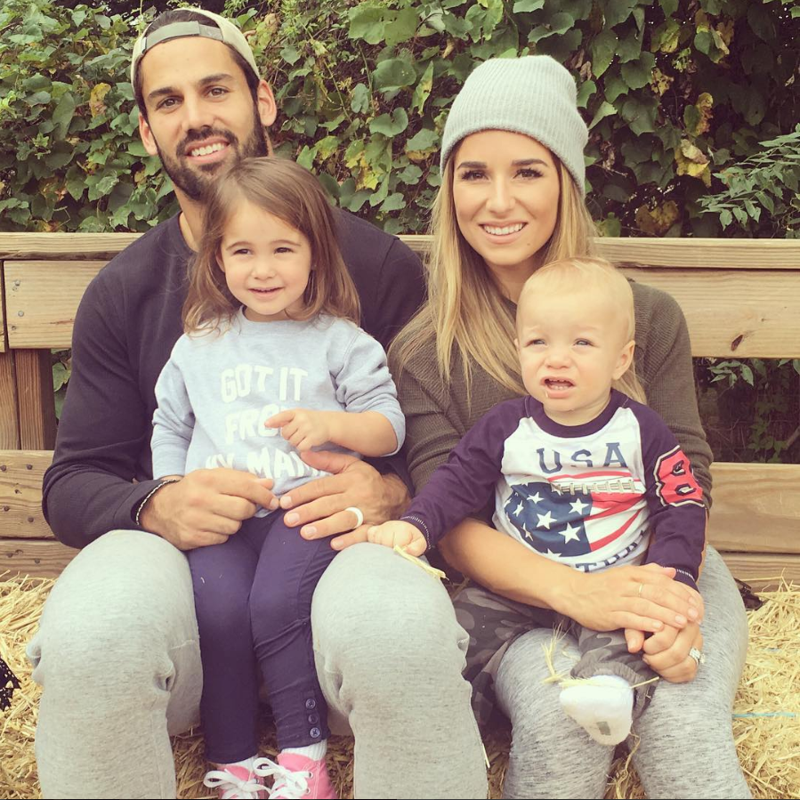 Jessie james eric decker family 4