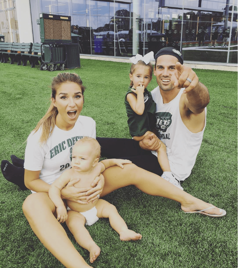 Jessie james eric decker family 6