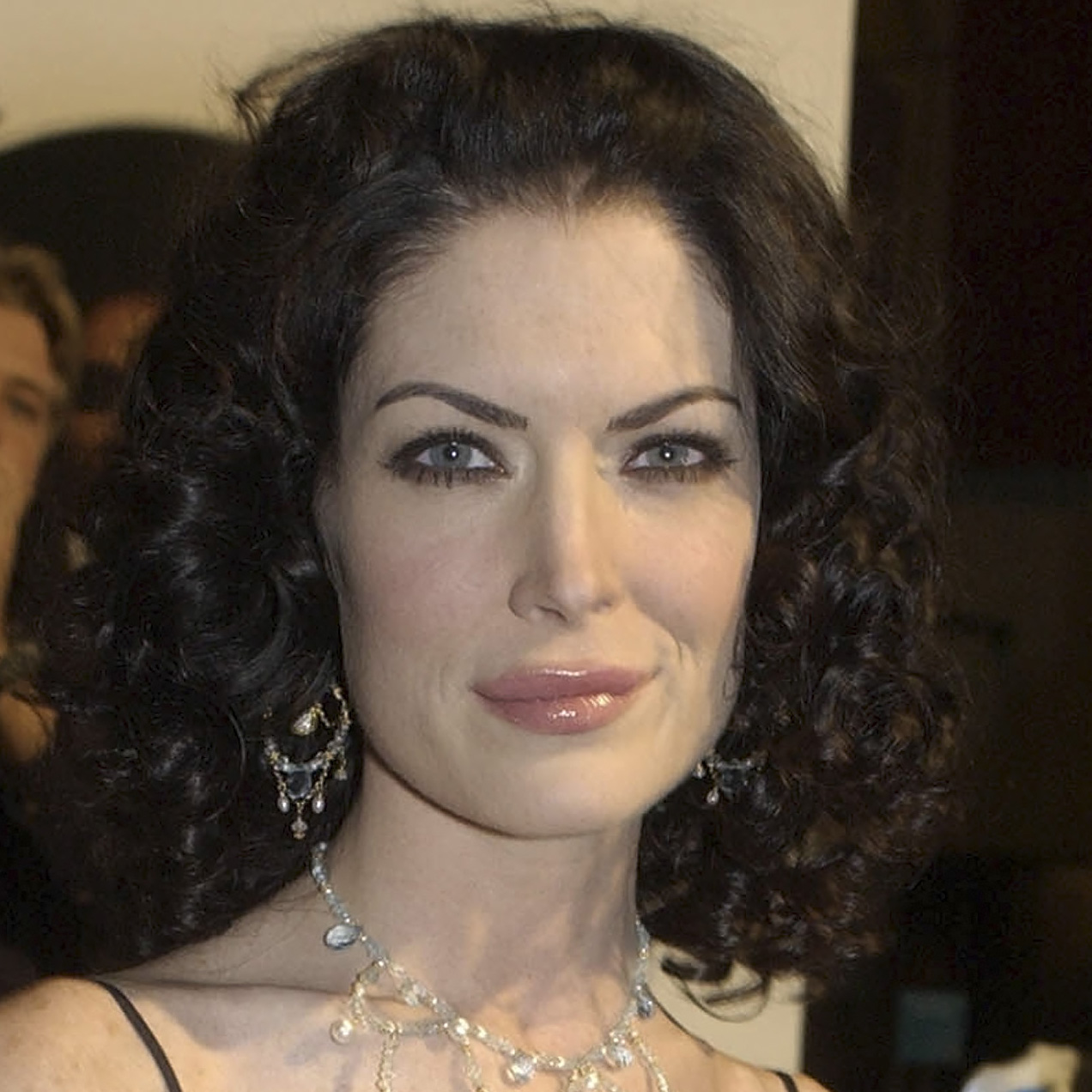 Lara flynn boyle june 2002