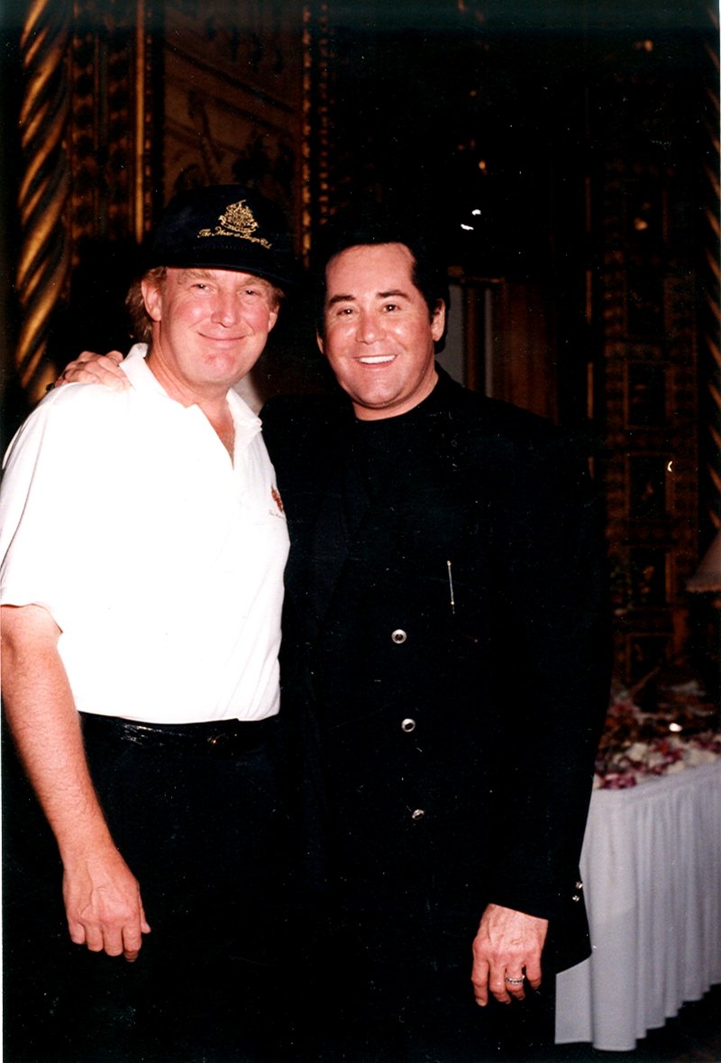 Wayne newton trump