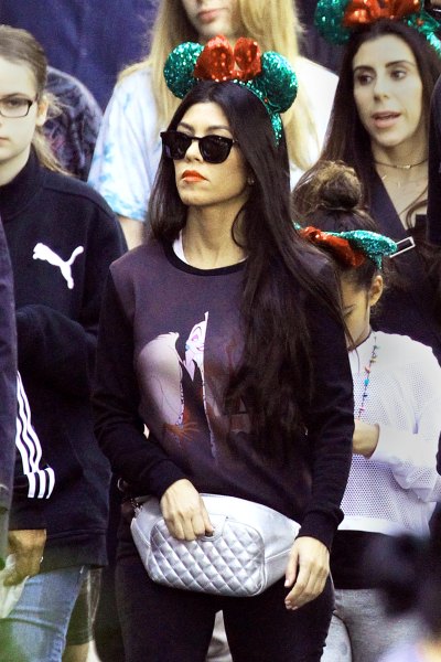 kourtney kardashian pregnant splash