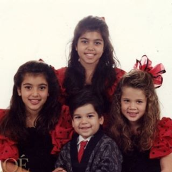 Kardashian family photos 11