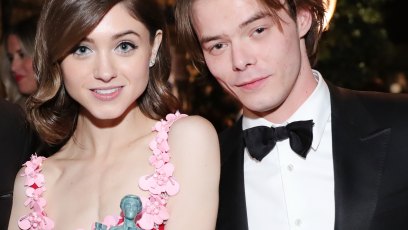 Natalia dyer charlie heaton dating stranger things sag awards