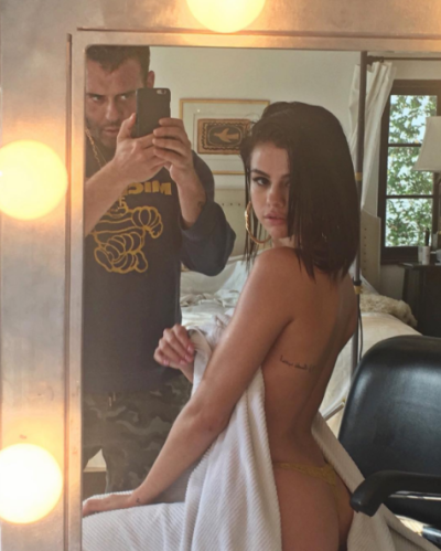 400px x 499px - Bella Hadid Shows Selena Gomez How to Take a Sexy Selfie on Instagram!