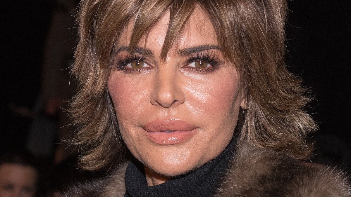 Lisa rinna naked instagram rhobh