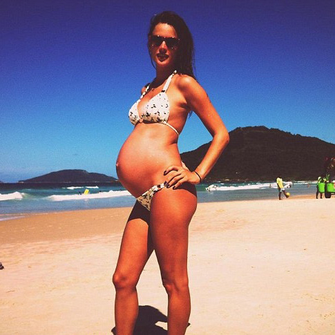 Alessandra ambrosio pregnant bikini