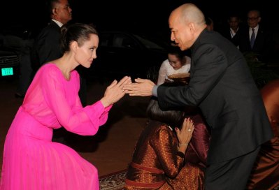 angelina jolie splash angelina jolie splash