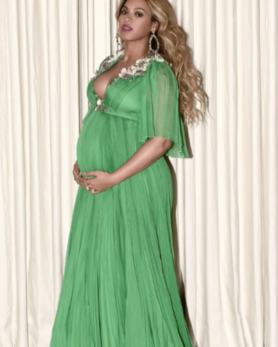 Beyoncé Seemingly Responds to Being Fat Shamed With Fabulous Maternity ...