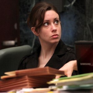 Casey anthony american murder mystery caylee anthony body found
