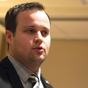 Josh duggar cheating scandal ashley madison
