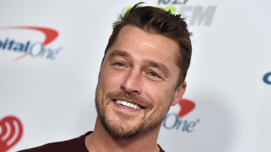 Bachelor Chris Soules Smiles in Maroon Henley Top