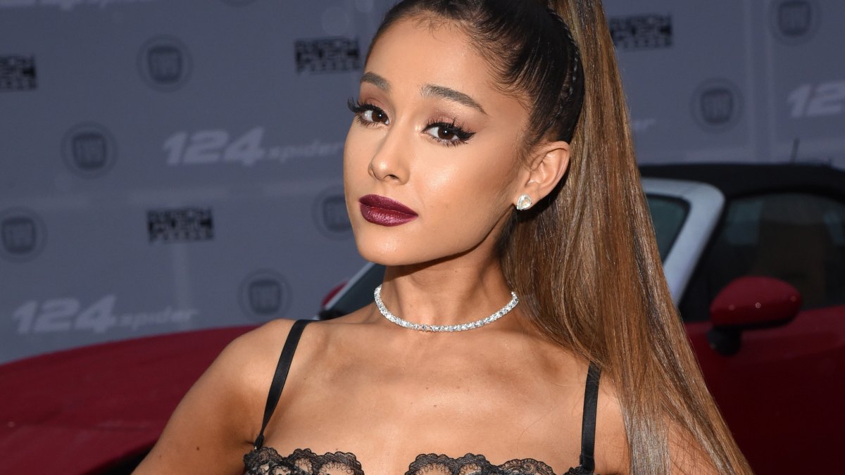 Ariana grande manchester concert breakdown