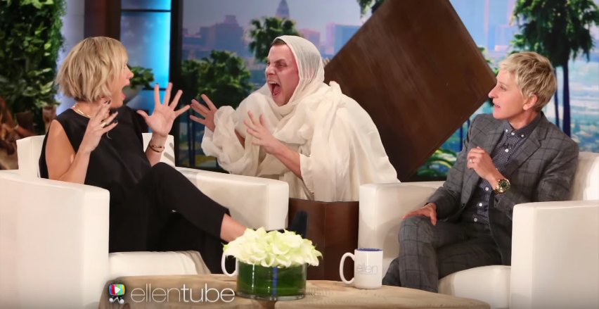 Kristen wiig being scared on ellen