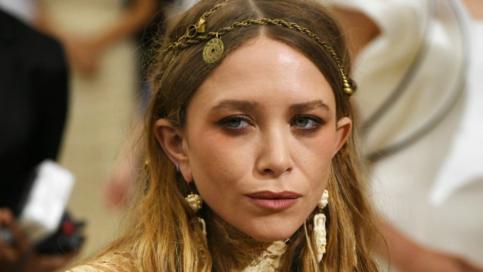 940px x 529px - Did Mary-Kate Olsen Get Plastic Surgery? See Before and After Pics!