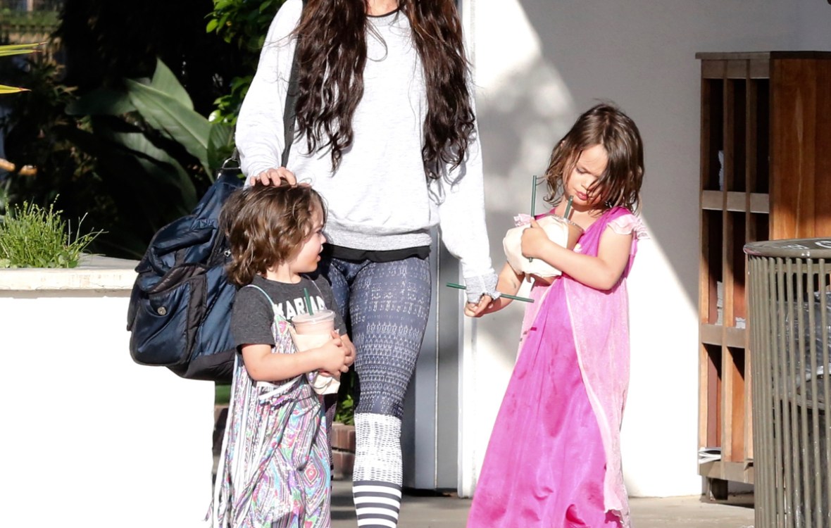 Megan Fox S Kids Noah And Bodhi Wear Dresses To The Playground