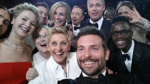 Oscars selfie viral