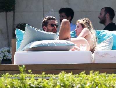 scott disick bella thorne splash scott disick bella thorne splash
