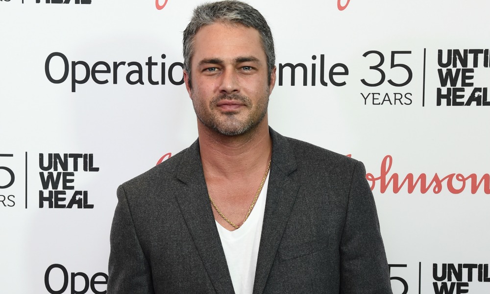 Taylor kinney greys spinoff