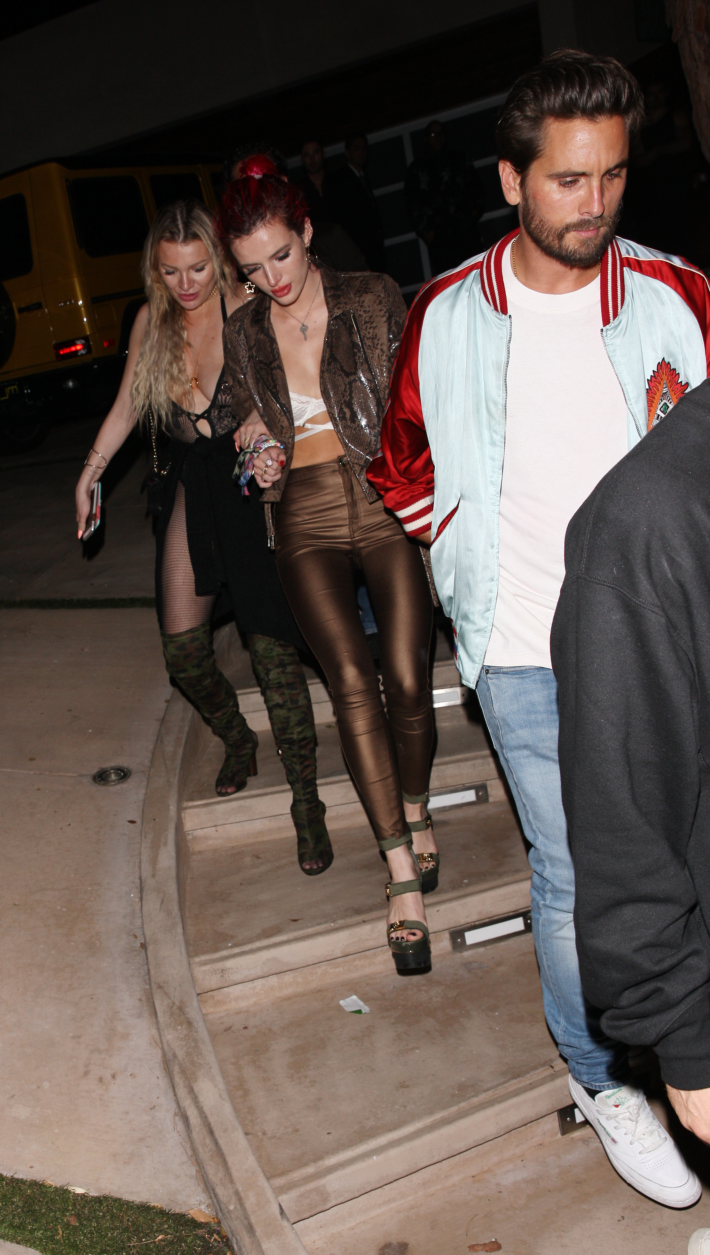 bella thorne scott disick splash