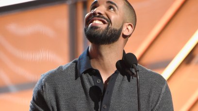 Drake dating mystery woman