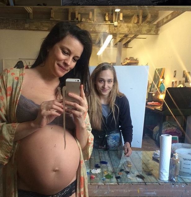 Pregnant Famous Porn Stars - Very Pregnant Celebrities: Stars' Biggest Baby Bumps
