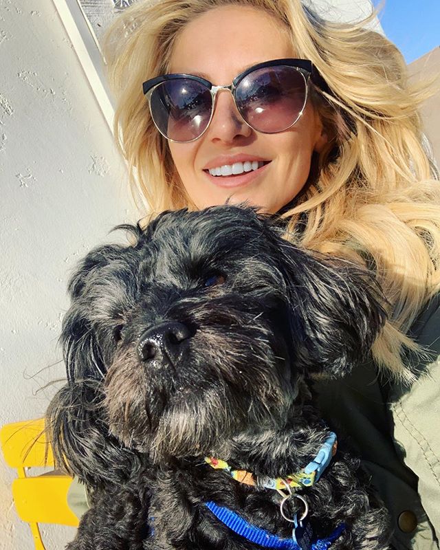 Stephanie Pratt Takes Selfie in Sunglasses With Dog Max