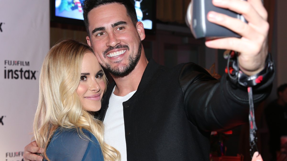 Josh murray amanda stanton not back together