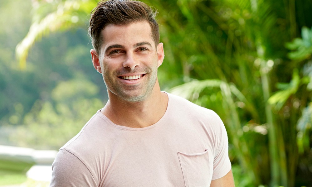 Alex bachelor in paradise