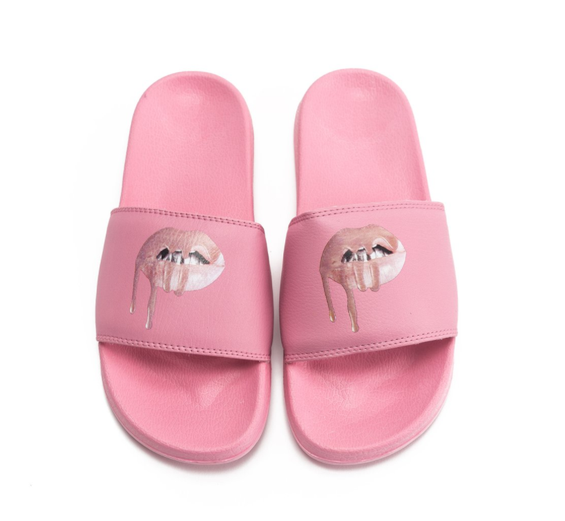 flip flops kylie jenner