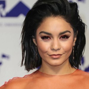 Vanessa hudgens blonde