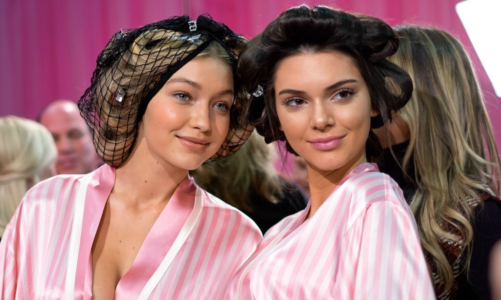 Victoria secret fashion show 2017 kendall jenner