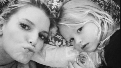 Jessica simpson daughter