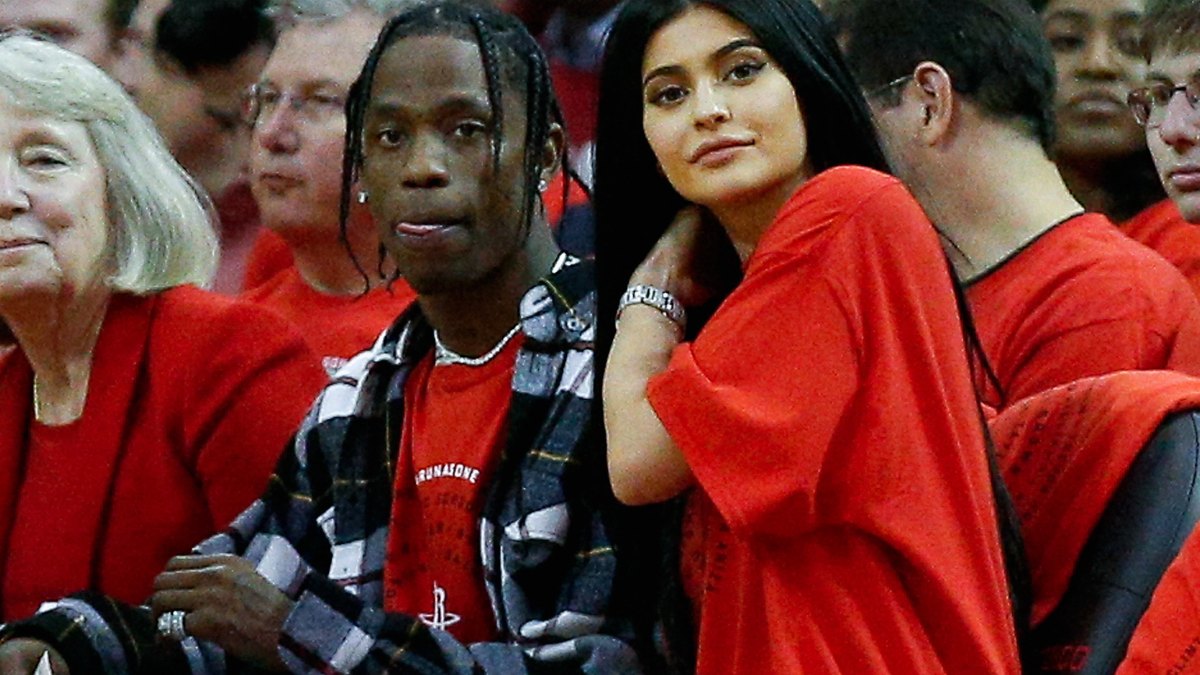 Kylie jenner trvis scott married