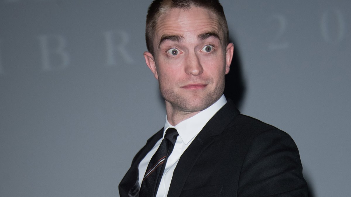 Robert pattinson wonderland cover