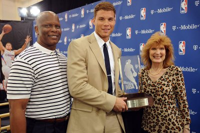 blake griffin parents getty blake griffin parents getty
