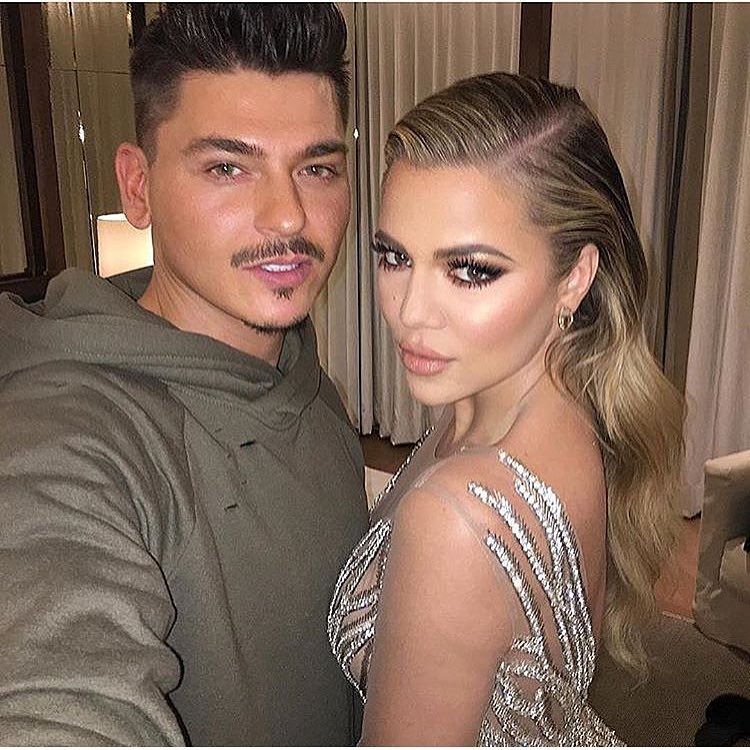 Kardashian and jenner sisters 7