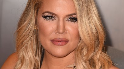 Khloe kardashian book signing 2