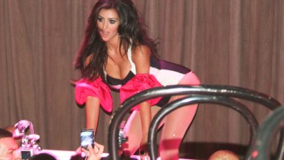 Kim kardashian party girl 17