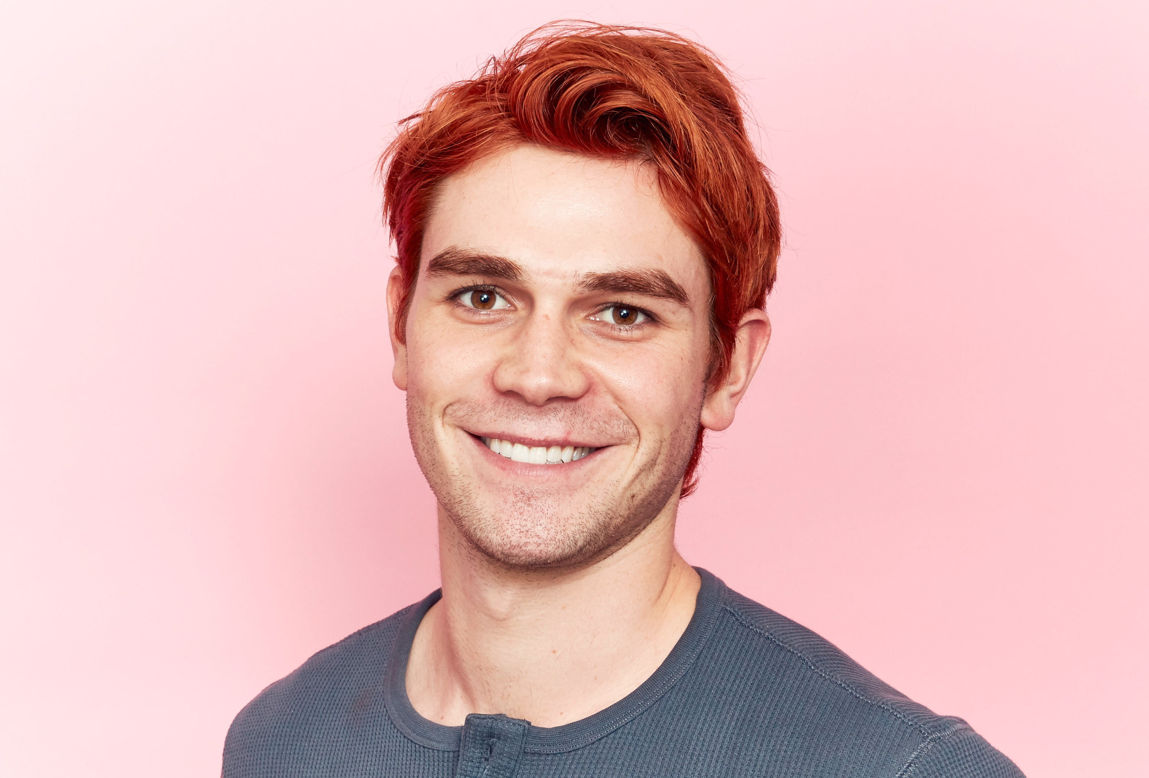 Is KJ Apa British Plus More About The Riverdale Star 