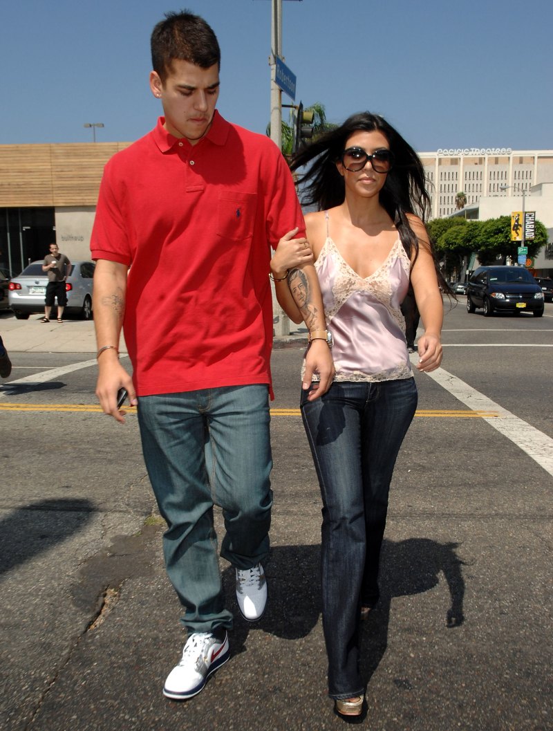 Kourtney kardashian short 2