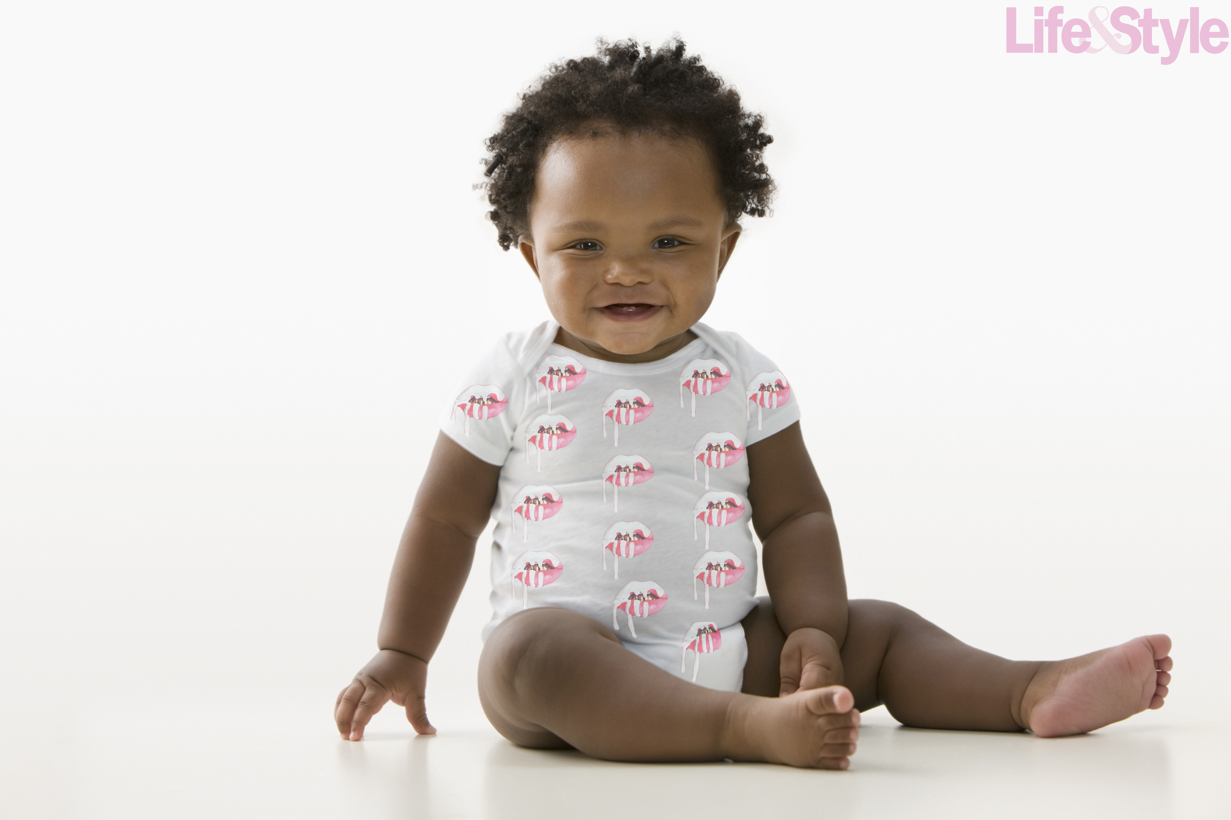 Kylie jenner lip print onesie