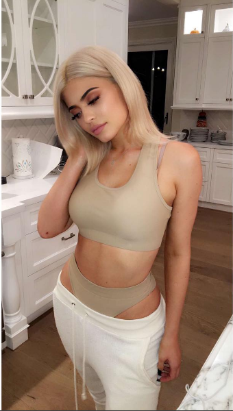 Kylie jenner striptease 3