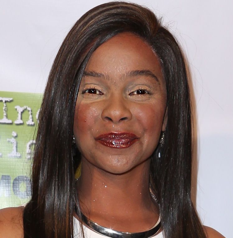 Lark voorhies may 2014