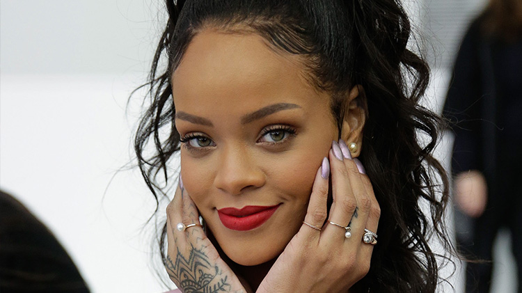 Rihanna home